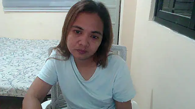 xTheLastVIRGINx online show from 5, 10, 2025