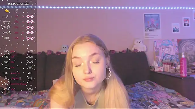 MiaMiaMeow online show from 10, 1, 2025