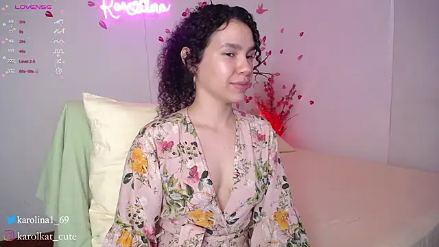 Karolina 1 online show from 24, 2, 2025