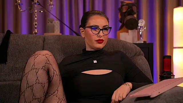 Snapshot of kelly_kent chatting on 30, 1, 2025 kelly kent online show from 30, 1, 2025