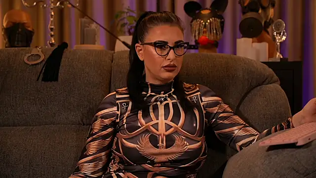 Snapshot of kelly_kent chatting on 20, 10, 2025 kelly kent online show from 20, 10, 2025