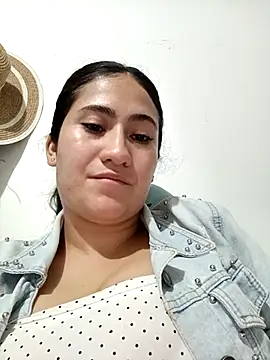 francesca baker1007 online show from 16, 2, 2025