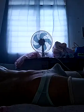 hughug123456 online show from 29, 11, 2025