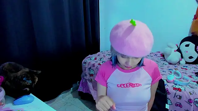 Snapshot of Akane-Mou chatting on 23, 6, 2026 Akane-Mou online show from 23, 6, 2026