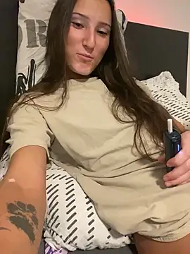 Snapshot of spottyyy chatting on 7, 1, 2026 spottyyy online show from 7, 1, 2026