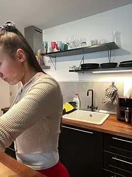 Snapshot of spottyyy chatting on 25, 2, 2026 spottyyy online show from 25, 2, 2026