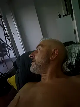 Snapshot of cuci45 chatting on 10, 10, 2025 cuci45 online show from 10, 10, 2025