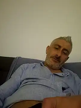 Snapshot of cuci45 chatting on 10, 10, 2025 cuci45 online show from 10, 10, 2025