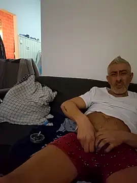 Snapshot of cuci45 chatting on 24, 11, 2025 cuci45 online show from 24, 11, 2025