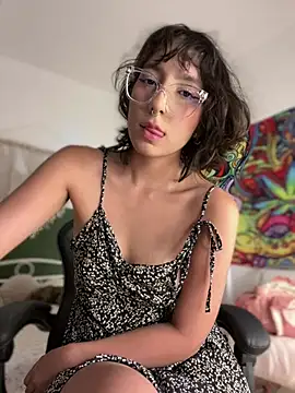Snapshot of aurora_xoxo chatting on 24, 5, 2026 aurora xoxo online show from 24, 5, 2026