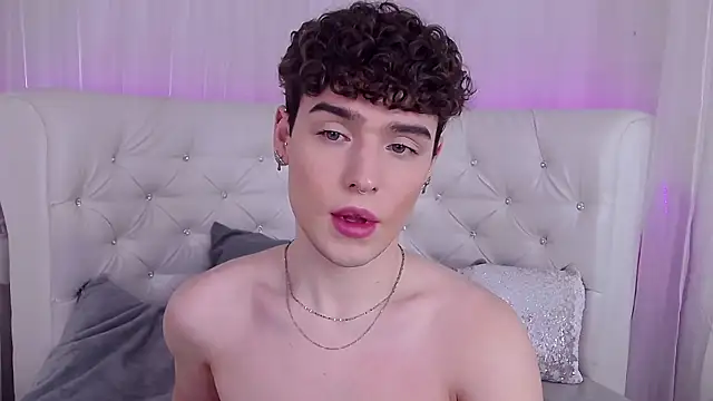 Snapshot of RobbyCharming chatting on 29, 11, 2025 RobbyCharming online show from 29, 11, 2025