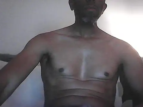 Snapshot of Malcomvs97 chatting on 15, 6, 2026 Malcomvs97 online show from 15, 6, 2026