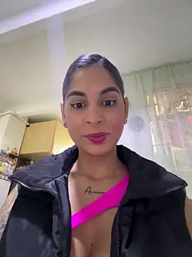 Snapshot of charlotte_stevenss_ chatting on 24, 1, 2025 charlotte stevenss online show from 24, 1, 2025