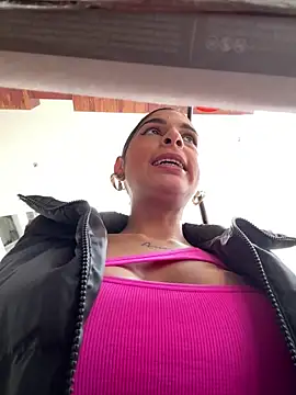 Snapshot of charlotte_stevenss_ chatting on 24, 1, 2025 charlotte stevenss online show from 24, 1, 2025