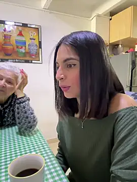 Snapshot of charlotte_stevenss_ chatting on 31, 1, 2025 charlotte stevenss online show from 31, 1, 2025