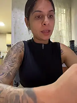 Snapshot of charlotte_stevenss_ chatting on 6, 10, 2025 charlotte stevenss online show from 6, 10, 2025