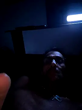 Snapshot of Laying_Sooner chatting on 15, 11, 2025 Laying Sooner online show from 15, 11, 2025