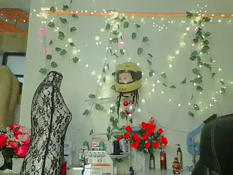 Snapshot of Anaconda2350 chatting on 17, 10, 2025 Anaconda2350 online show from 17, 10, 2025