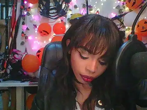 Snapshot of Anaconda2350 chatting on 31, 10, 2025 Anaconda2350 online show from 31, 10, 2025