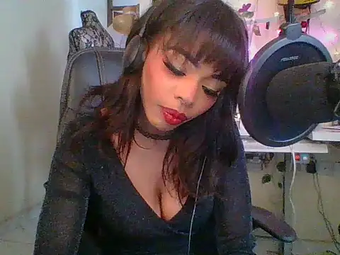 Snapshot of Anaconda2350 chatting on 4, 2, 2026 Anaconda2350 online show from 4, 2, 2026