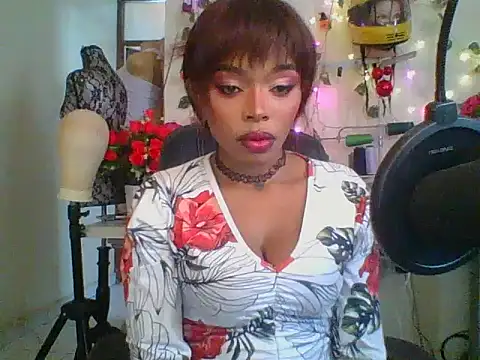 Snapshot of Anaconda2350 chatting on 7, 2, 2026 Anaconda2350 online show from 7, 2, 2026