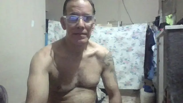 Snapshot of CaptainFox chatting on 26, 6, 2026 CaptainFox online show from 26, 6, 2026