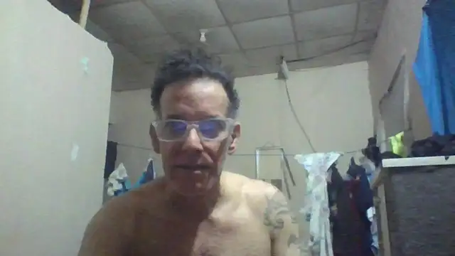 Snapshot of CaptainFox chatting on 26, 6, 2026 CaptainFox online show from 26, 6, 2026