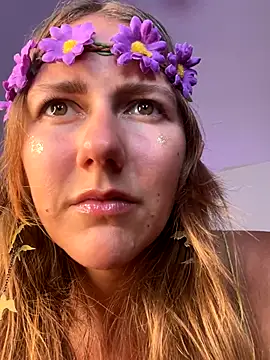 Snapshot of jasminedaze888 chatting on 27, 10, 2025 jasminedaze888 online show from 27, 10, 2025