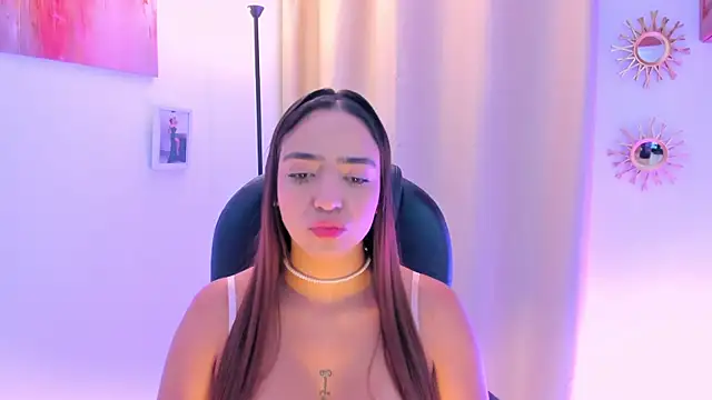 Snapshot of MariamRivera_ chatting on 7, 2, 2026 MariamRivera online show from 7, 2, 2026