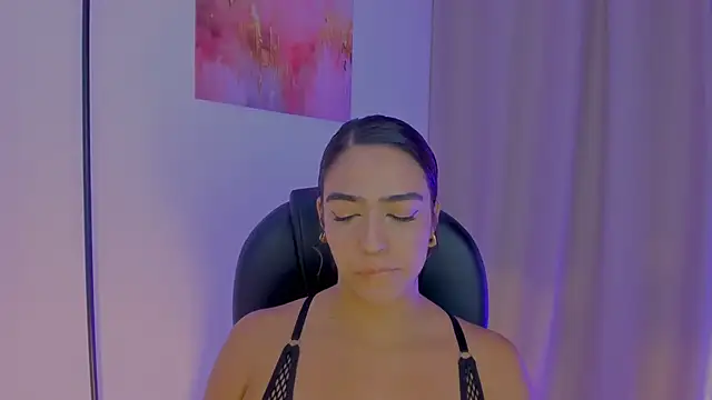 Snapshot of MariamRivera_ chatting on 14, 2, 2026 MariamRivera online show from 14, 2, 2026