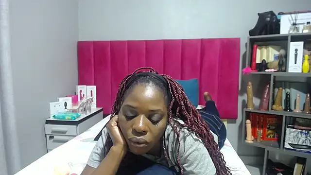 Shaniko89 online show from 2, 11, 2025