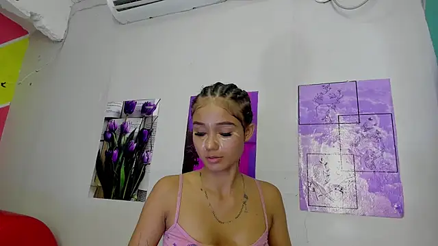 MarianaManzur online show from 20, 3, 2025