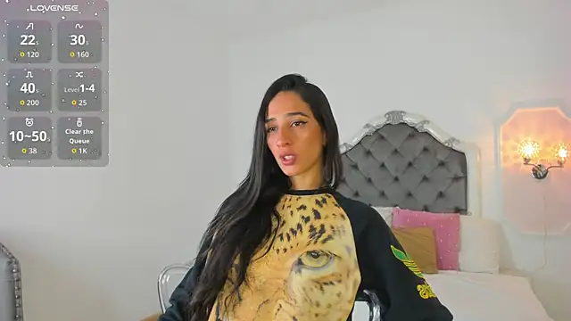 Valentina Ross  online show from 16, 6, 2026