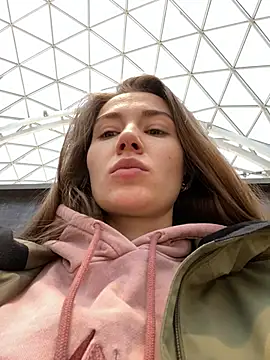 ValenciaShock online show from 1, 2, 2025