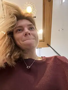 ValenciaShock online show from 11, 10, 2025