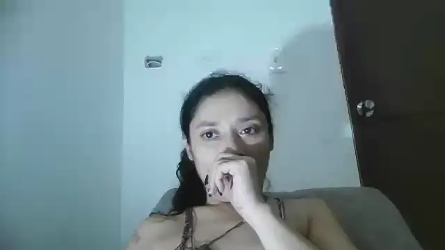 TamaraNauthy online show from 1, 3, 2025