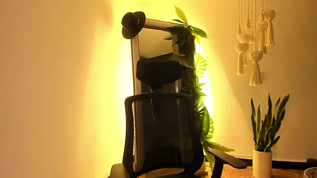 Mala Bad online show from 12, 3, 2025