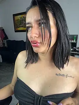 Lucia-Candy online show from 25, 1, 2025