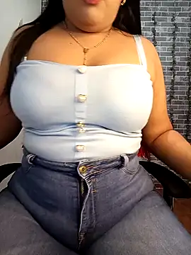 Snapshot of patty_bersh chatting on 6, 2, 2025 patty bersh online show from 6, 2, 2025