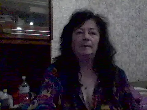 GypsiQueen2 online show from 24, 2, 2025