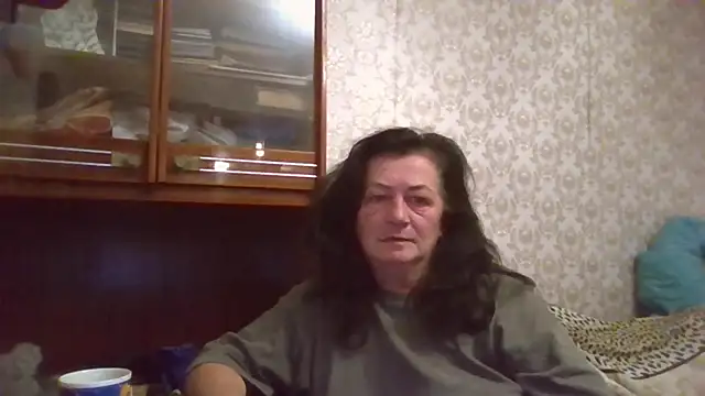 GypsiQueen2 online show from 29, 9, 2025