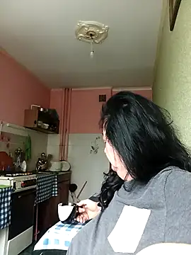 GypsiQueen2 online show from 28, 2, 2026