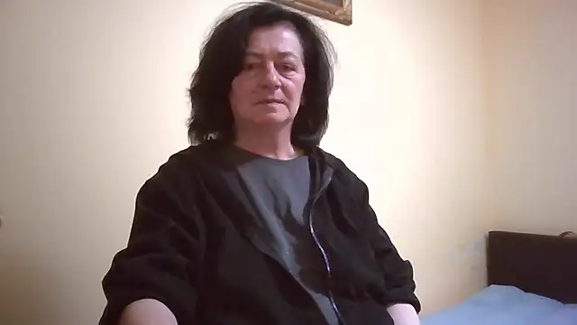 GypsiQueen2 online show from 19, 4, 2026