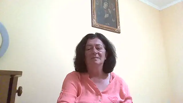 Snapshot of GypsiQueen2 chatting on 22, 6, 2026 GypsiQueen2 online show from 22, 6, 2026