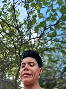 Snapshot of LukeLouHarvey chatting on 18, 12, 2025 LukeLouHarvey online show from 18, 12, 2025