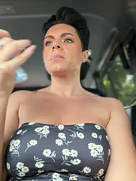 Snapshot of LukeLouHarvey chatting on 12, 2, 2026 LukeLouHarvey online show from 12, 2, 2026