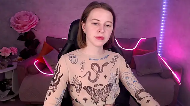 tiffany  burn online show from 7, 2, 2025