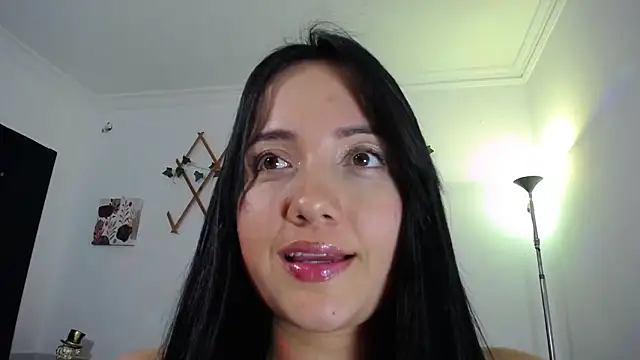 naughty girl 4u online show from 20, 3, 2026