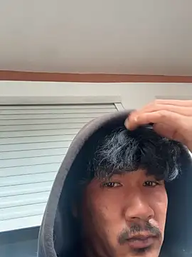 juniiorre online show from 9, 10, 2025