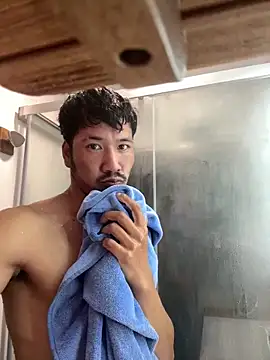 juniiorre online show from 29, 4, 2026